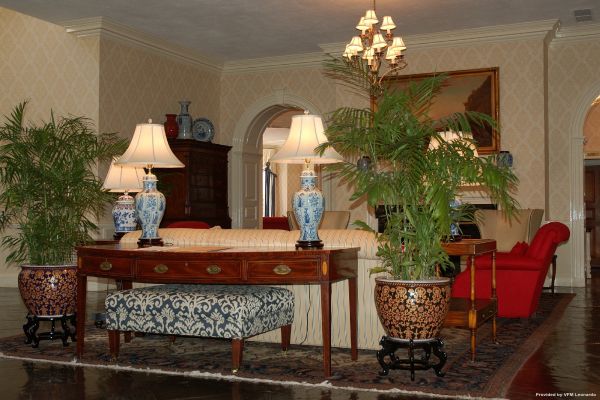 Tidewater Inn (Easton)